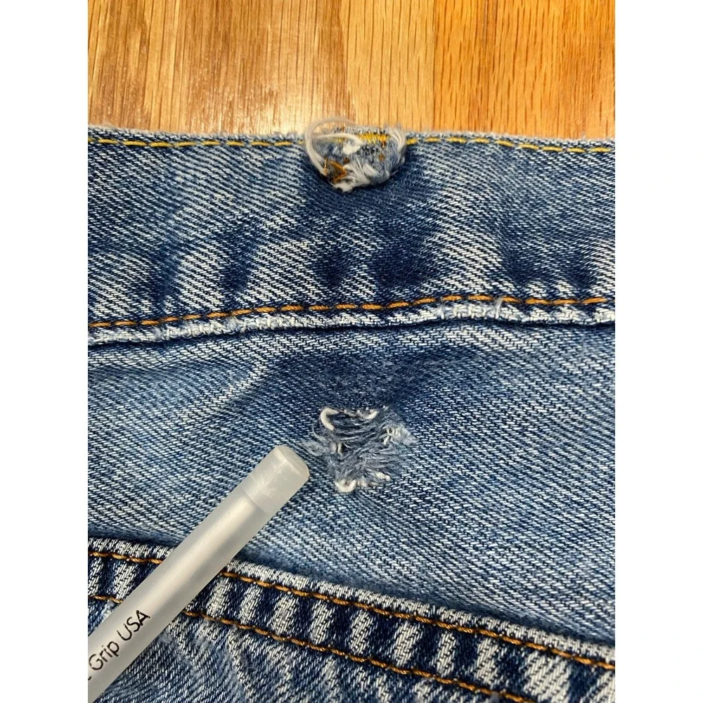 Levi's 550 Jeans Mens 38x30 Blue‎ Denim Medium Wash Straight Leg Relaxed Dadcore